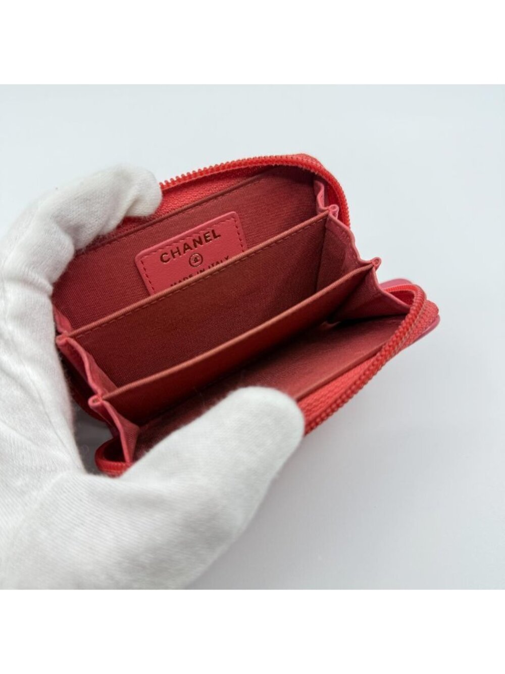Chanel Card Case Coin - Picture 12 of 13